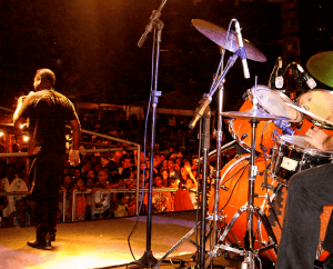 EmilioSantiago_Produtor_Show_23.04.2010_Capa